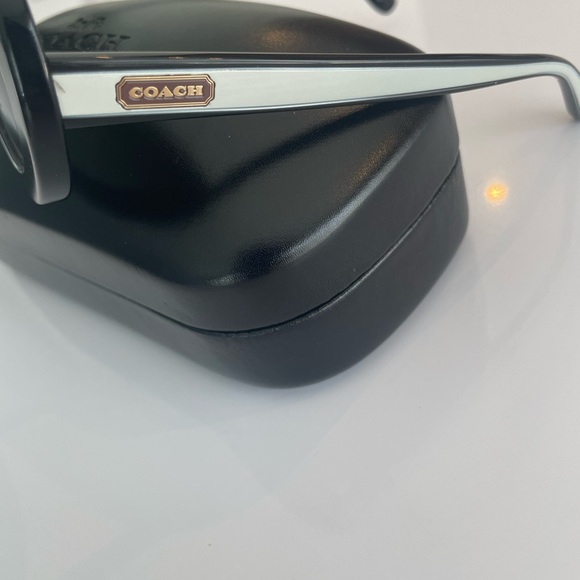 Coach Sunglasses 100% Authentic Brand new - Picture 2 of 3